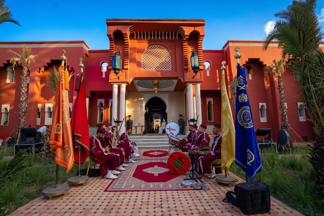 Nomadz Palace Touggana Luaran gambar
