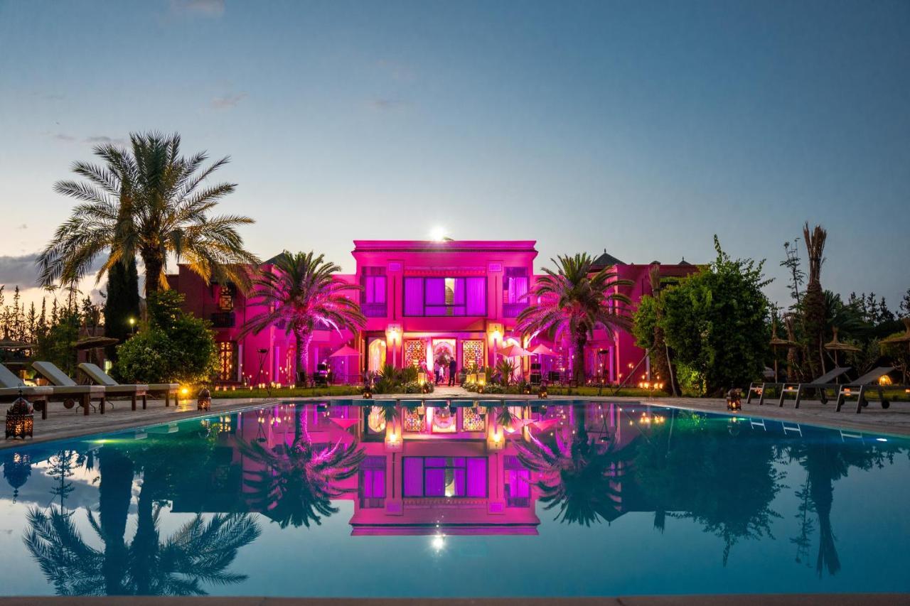 Nomadz Palace Touggana Luaran gambar