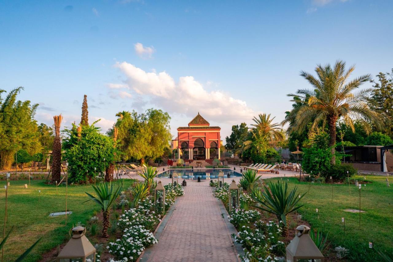 Nomadz Palace Touggana Luaran gambar
