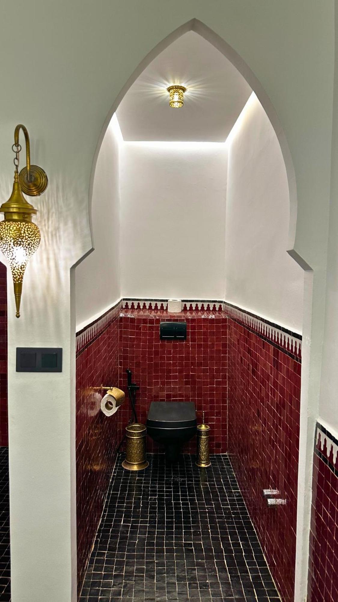 Nomadz Palace Touggana Luaran gambar