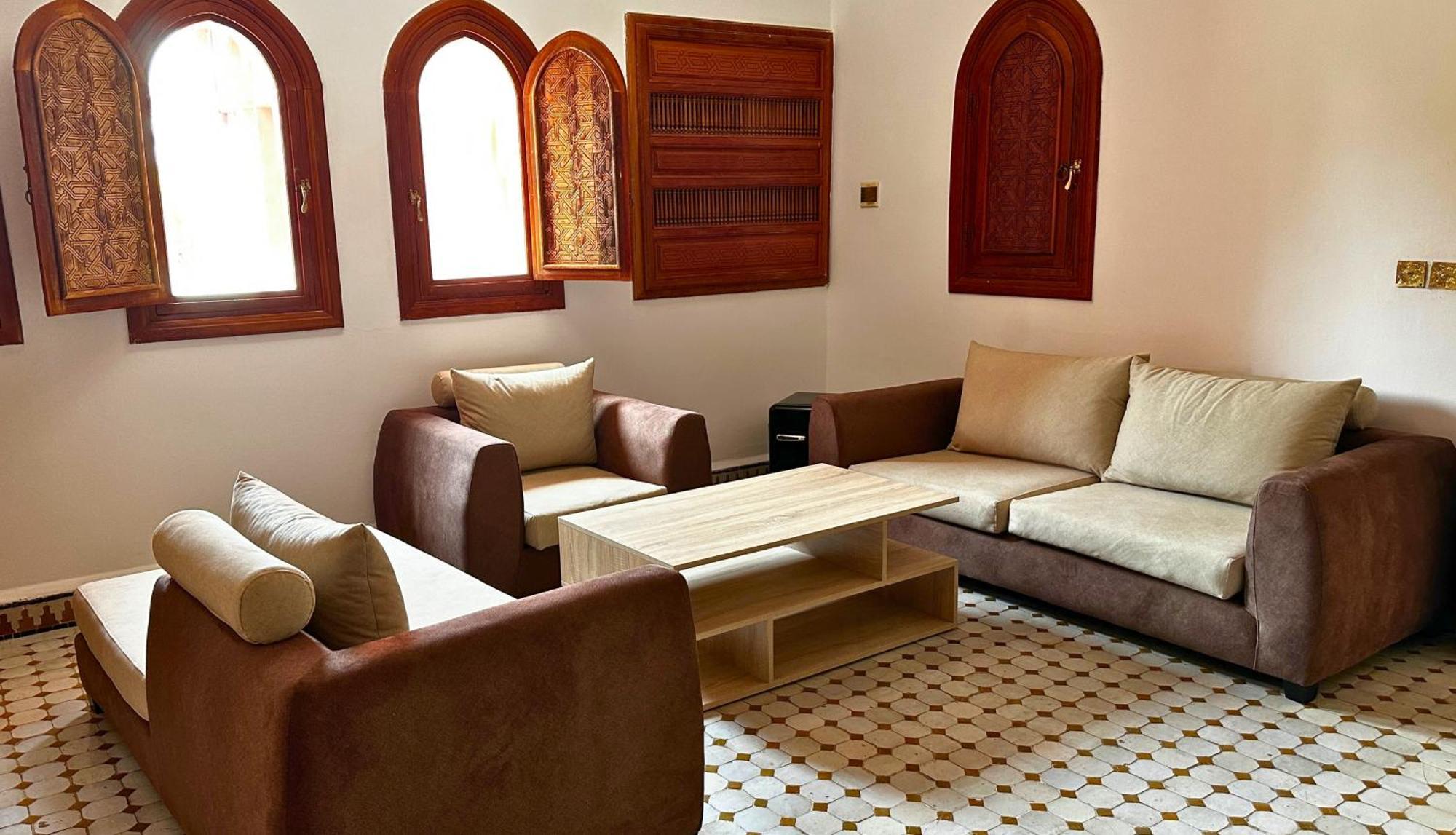 Nomadz Palace Touggana Luaran gambar